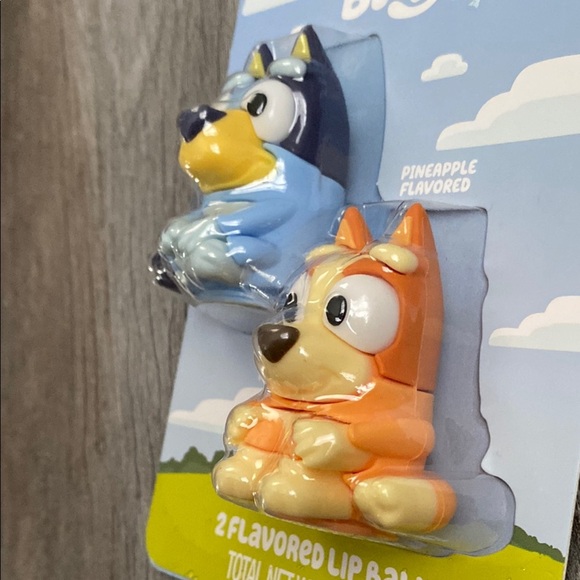 Flavored Lip Balm Set - Blueberry & Pineapple - Picture 6 of 7